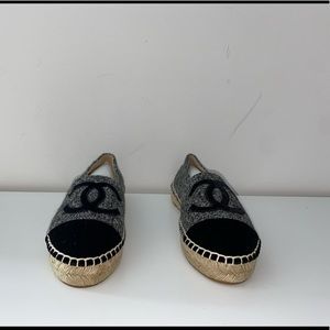Chanel flat espadrilles in charcoal grey